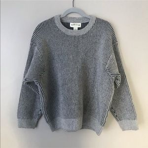 SOLD Orvis 100% Lambswool ribbed knit sweater